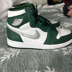 Air Jordan 1 Mid Green White Silver – Men’s Size 6 | Nike Retro Sneakers